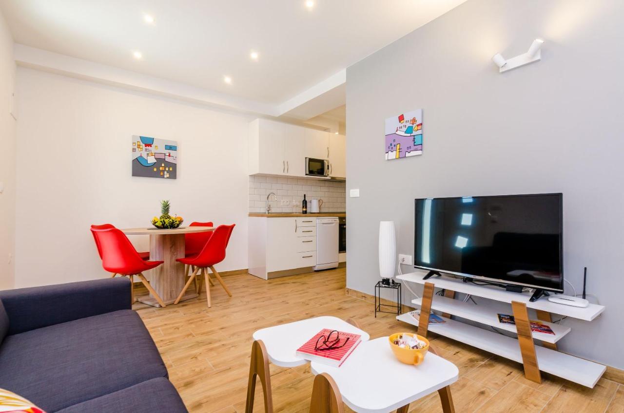 Apartment Moon River Mokošica Exteriör bild